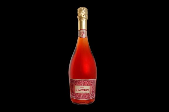 Logo for: Purely Strawberries Semi Sweet 0,75L