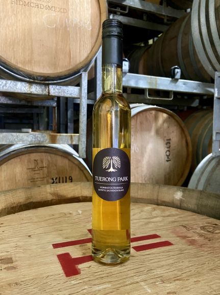 Photo for: Tuerong Park Botrytis Sauvignon Blanc 